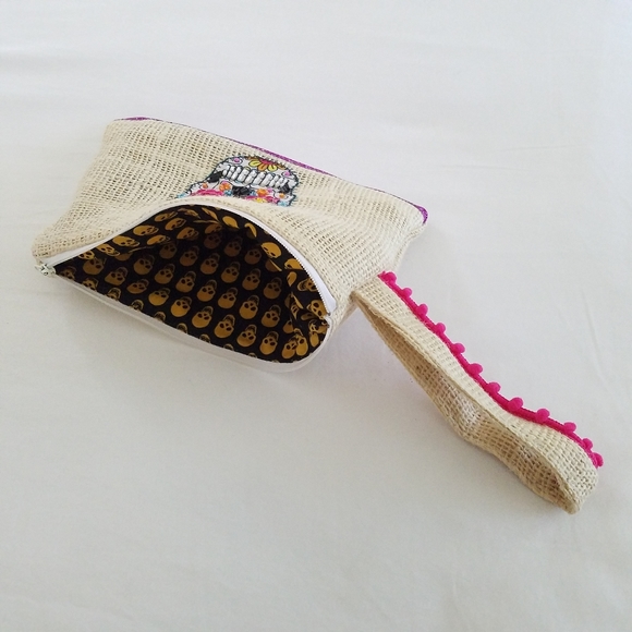 Handmade🪡 Catrina - Coco - Sugar Skull Wristlet - Clutch bag - Make-up bag - Picture 2 of 4